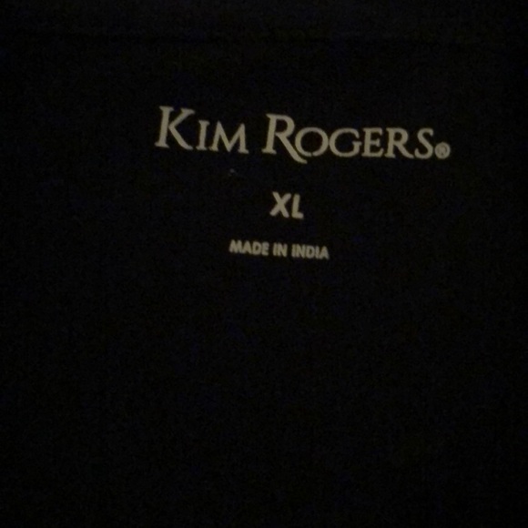 Kim Rogers Tunic - Picture 2 of 5